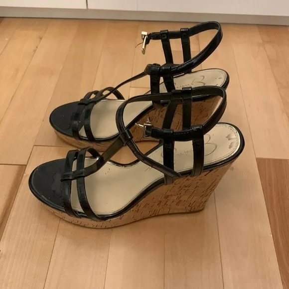 Jessica Simpson Wedges - Picture 1 of 3